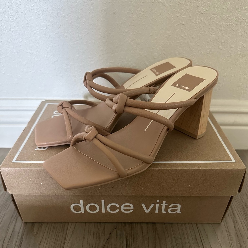 Dolce Vita Tan Heels Square Toe